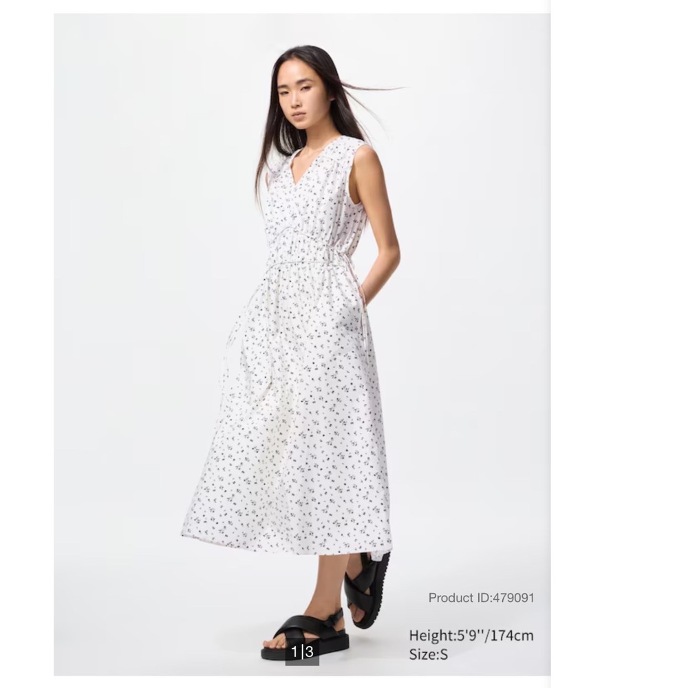 UNIQLO COTTON GATHERED MAXI DRESS IN BLACK AND WHITE PRINT